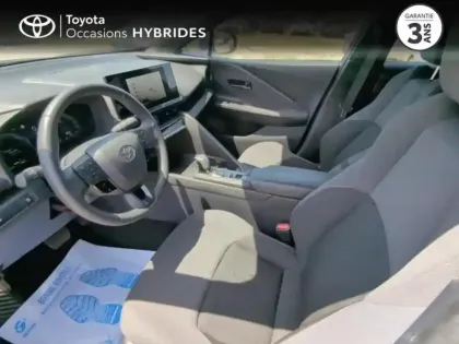 Photo 10 Toyota C-HR  1.8 Hybride 140ch Design MY25