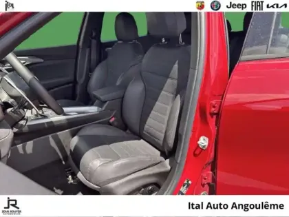 Photo 8 Alfa Romeo Tonale  1.3 PHEV 280ch Edizione Speciale AT6 e-Q4