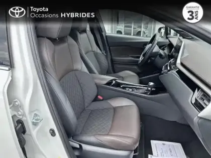 Photo 5 Toyota C-HR  122h Graphic 2WD E-CVT