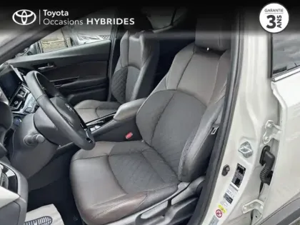 Photo 10 Toyota C-HR  122h Graphic 2WD E-CVT