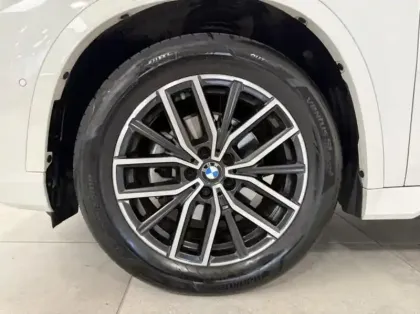 Photo 8 BMW X1  sDrive18i 136ch M Sport