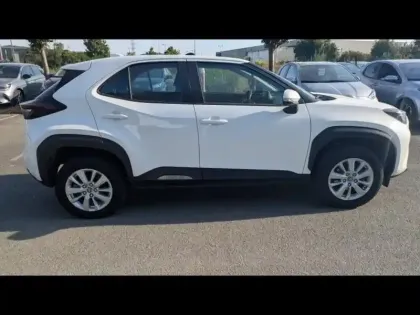 Photo 8 Toyota Yaris  Cross 116h Dynamic Business AWD-i + Programme Beyond Zero Academy MY22