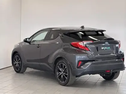 Photo 10 Toyota C-HR  122h Distinctive 2WD E-CVT