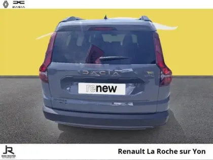Photo 10 Dacia Jogger  1.6 hybrid 140ch Extreme+ 7 places -24