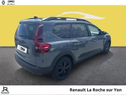 Photo 11 Dacia Jogger  1.6 hybrid 140ch Extreme+ 7 places -24