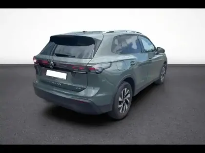 Photo 5 Volkswagen Tiguan  1.5 eTSI 130ch VW Edition DSG7