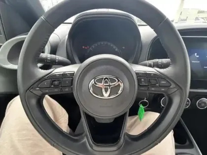 Photo 14 Toyota Aygo  X 1.0 VVT-i 72ch Air Design MY24