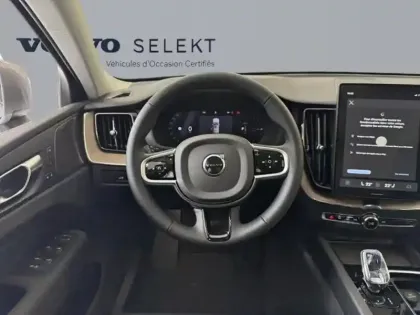 Photo 5 Volvo Xc60  T6 Hybride Rechargeable 335ch Plus Style Chrome Geartronic 8