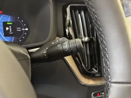 Photo 10 Volvo Xc60  T6 Hybride Rechargeable 335ch Plus Style Chrome Geartronic 8