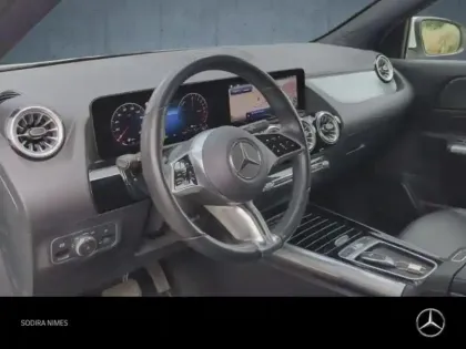 Photo 13 Mercedes GLA  250 e 218ch Progressive Line 8G-DCT
