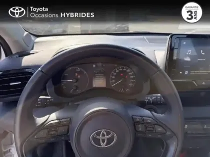 Photo 12 Toyota Yaris  116h Dynamic 5p MC24