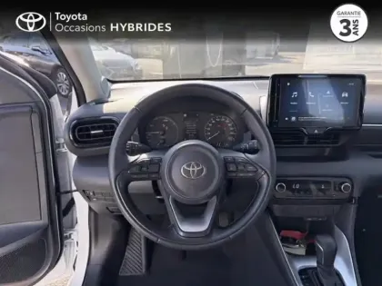 Photo 8 Toyota Yaris  116h Dynamic 5p MC24