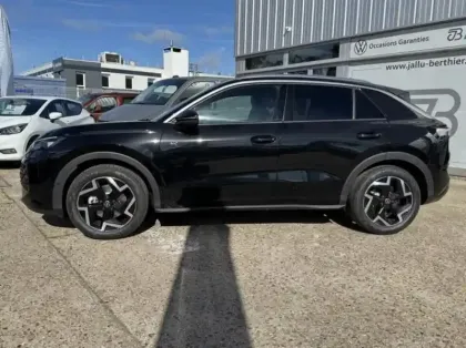 Photo 5 Volkswagen T-roc  1.5 eTSI 150ch R-Line DSG7