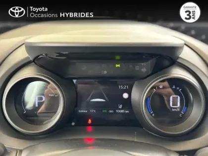 Photo 13 Toyota Yaris  Cross 116h Dynamic Business + Programme Beyond Zero Academy MY22