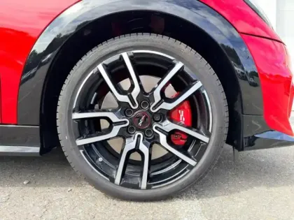 Photo 11 Mini Cooper  3 Portes JCW 231ch JCW DKG7