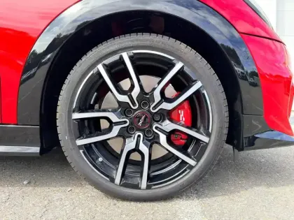 Photo 29 Mini Cooper  3 Portes JCW 231ch JCW DKG7