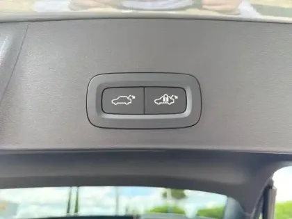 Photo 13 Volvo XC40  B3 163ch Lounge Edition DCT 7