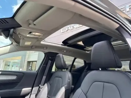 Photo 9 Volvo XC40  B3 163ch Lounge Edition DCT 7