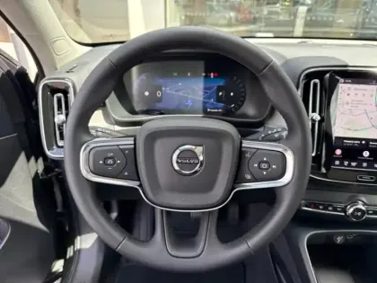 Photo 6 Volvo XC40  B3 163ch Lounge Edition DCT 7