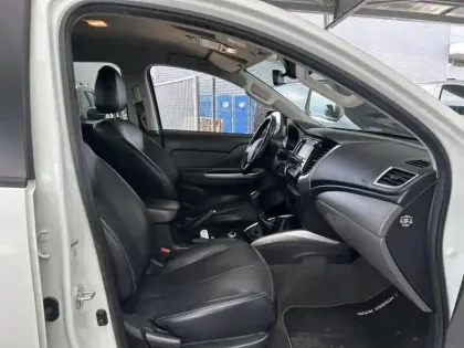 Photo 5 Mitsubishi L200  2.4 DI-D 181ch Double Cab Intense 2018