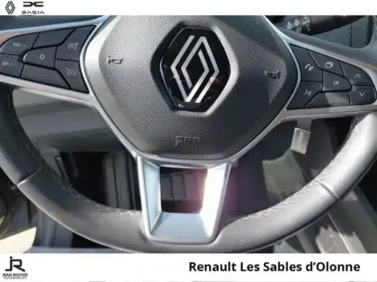 Photo 13 Renault Clio  1.6 E-Tech 145ch full hybrid Evolution