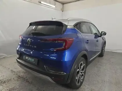 Photo 5 Renault Captur  1.6 E-Tech hybride rechargeable 160ch Intens -21