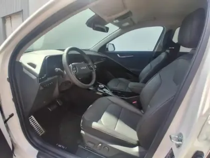 Photo 9 Kia Niro  1.6 GDi 138ch HEV Premium DCT6