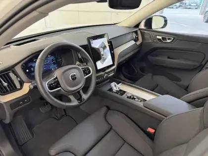 Photo 13 Volvo Xc60  T6 Hybride Rechargeable 335ch Ultra Style Dark Geartronic 8 AWD
