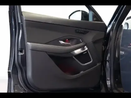 Photo 5 Jaguar E-Pace  P300e PHEV 309ch R-Dynamic HSE