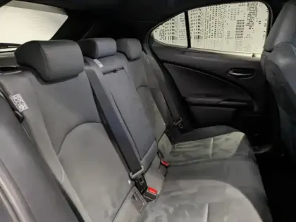 Photo 9 Lexus UX  250h 2WD Premium Edition MY22