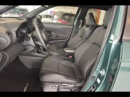 Photo 9 Toyota Yaris  Cross Trail Pano Tech MY25 130h AWD-i