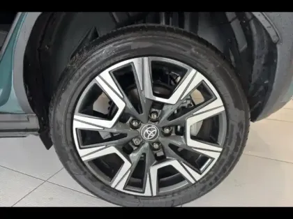 Photo 11 Toyota Yaris  Cross Trail Pano Tech MY25 130h AWD-i