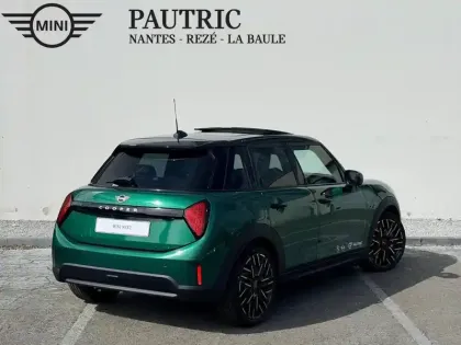 Photo 19 Mini Cooper  5 Portes C 156ch Favoured DKG7
