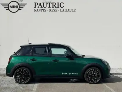 Photo 20 Mini Cooper  5 Portes C 156ch Favoured DKG7