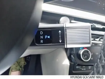 Photo 8 Hyundai Tucson  1.6 T-GDI 215ch Hybrid Executive