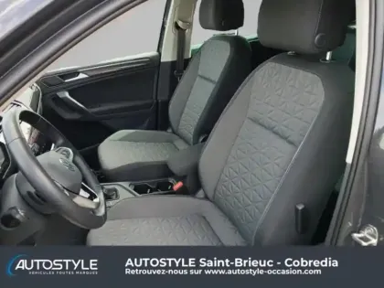 Photo 11 Volkswagen Tiguan  2.0 TDI 150ch Life Plus DSG7
