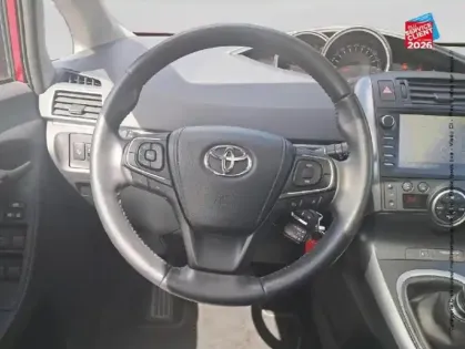 Photo 12 Toyota Verso  132 VVT-i TechnoLine