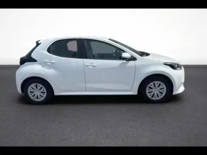 Photo 6 Toyota Yaris  116h Dynamic 5p MC24