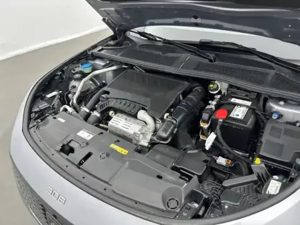 Photo 14 Peugeot 308  PureTech 110ch S&S BVM6