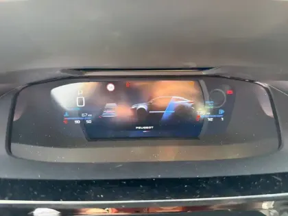 Photo 9 Peugeot 408  Hybrid 145 e-DCS6
