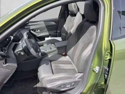 Photo 10 Peugeot 408  Hybrid 145 e-DCS6