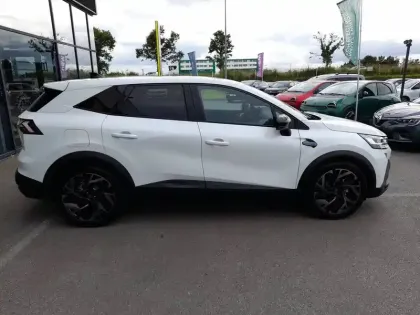 Photo 5 Renault Symbioz  E-Tech full hybrid 145