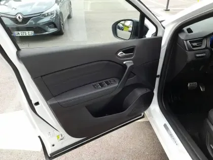 Photo 10 Renault Symbioz  E-Tech full hybrid 145