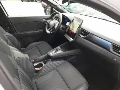 Photo 13 Renault Symbioz  E-Tech full hybrid 145