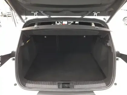 Photo 17 Renault Symbioz  E-Tech full hybrid 145