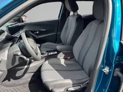 Photo 10 Peugeot 2008  100 S&S BVM6