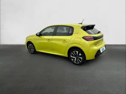 Photo 6 Peugeot 208  Hybrid 110 ch e-DCS6
