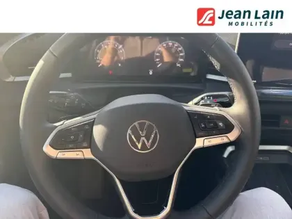 Photo 11 Volkswagen T-roc  1.5 eTSI EVO2 Hybrid 116 ch DSG7