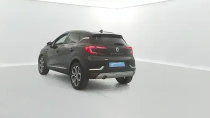 Photo 31 Renault Captur  Blue dCi 115 EDC