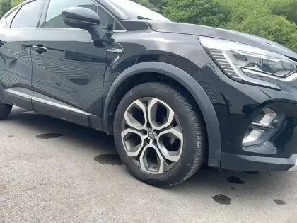 Photo 17 Renault Captur  Blue dCi 115 EDC